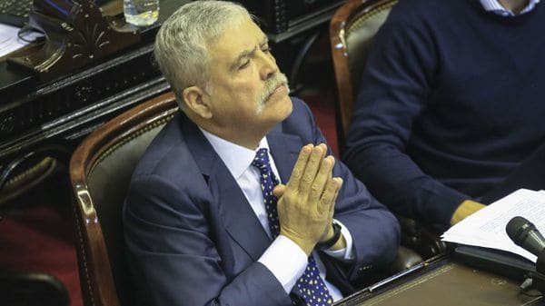 La Cámara de Diputados tratará la expulsión de Julio De Vido