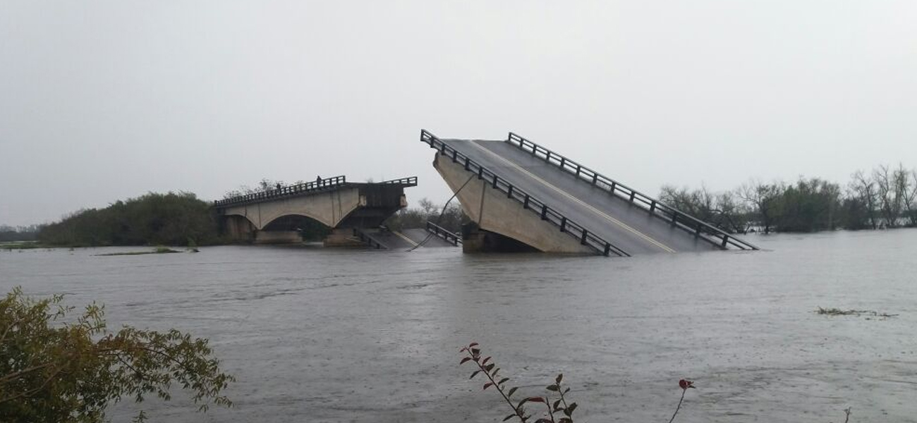 Último momento: cayó el puente que une Goya y Esquina