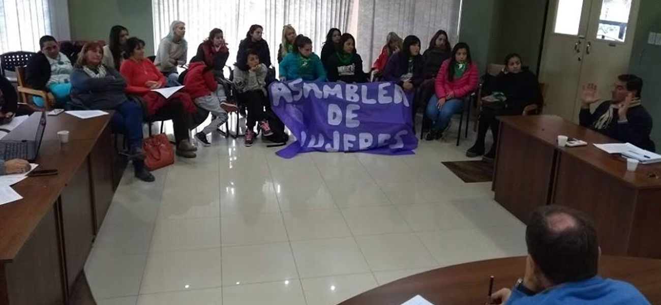 Mujeres se manifestaron en el Concejo para evitar que Avellaneda sea «ciudad Pro Vida»
