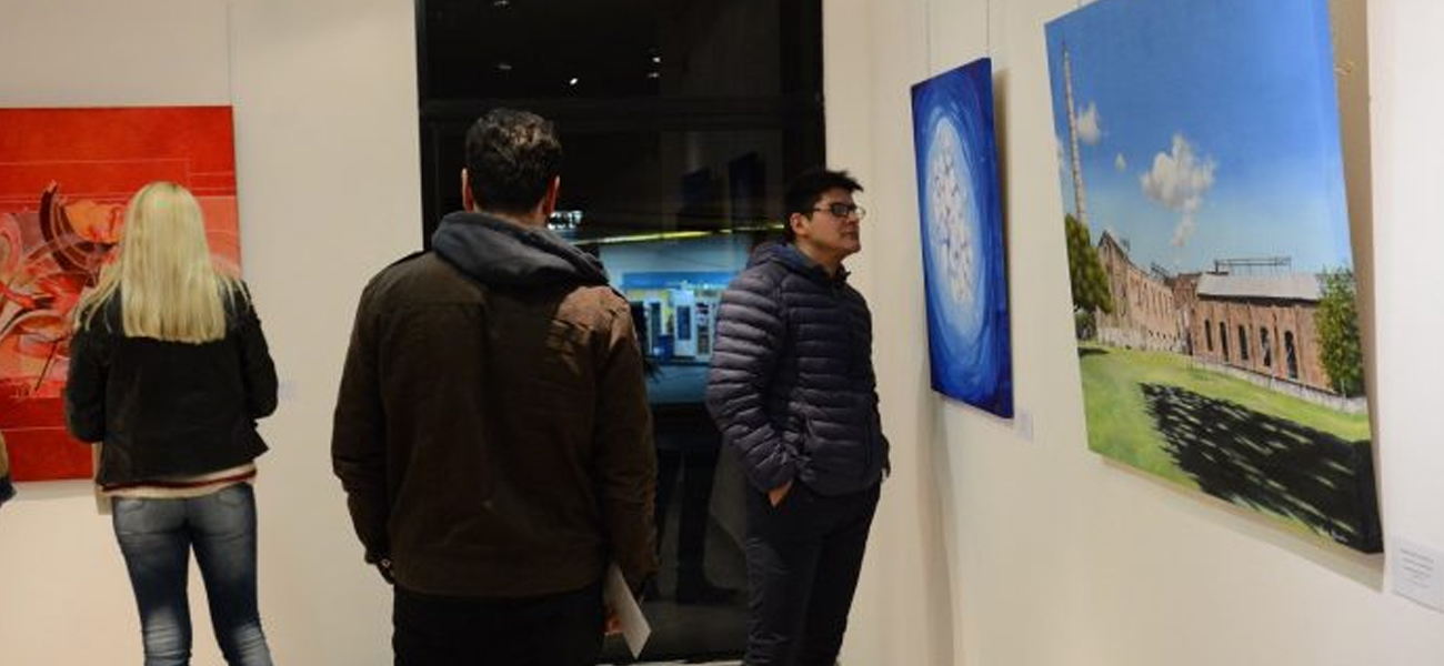 Se inaugura el 21° Salón Nacional de Pintura en Avellaneda