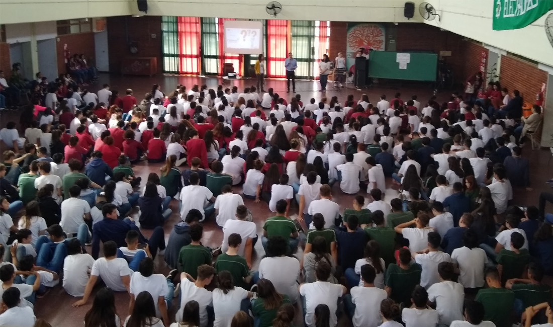 Jóvenes de Reconquista participaron de las charlas “Votá por la vida”