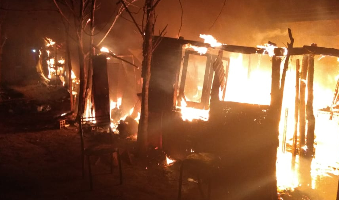 Incendio de una vivienda en el asentamiento de barrio Itatí
