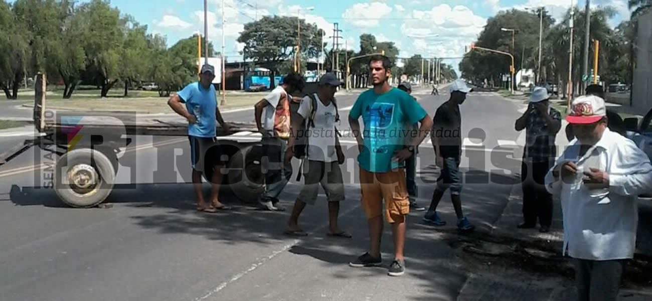 Se levantó el corte de ruta, pero podrían volver mañana