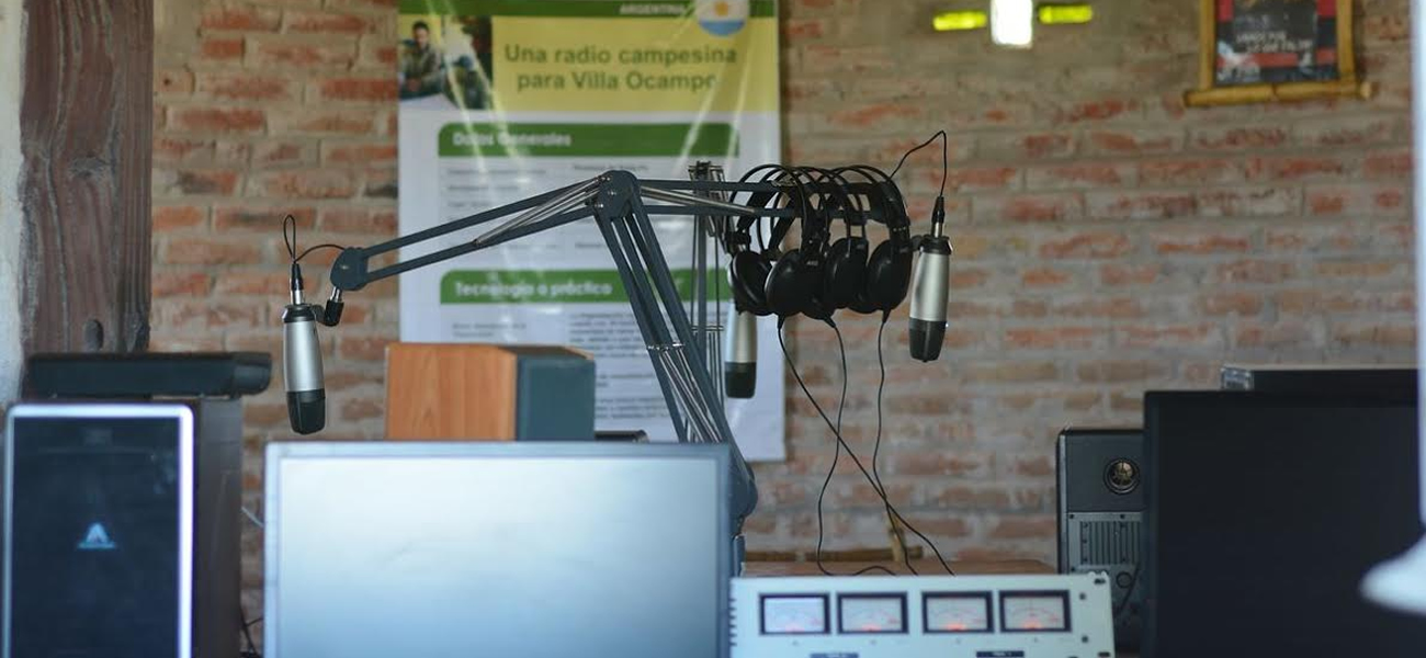 Obreros del Surco inaugura FM “El Tero”