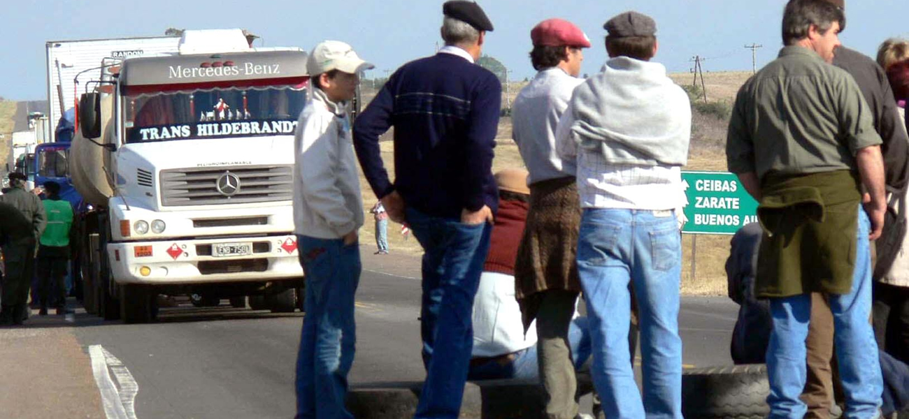 Productores autoconvocados culpan al kirchnerismo de «empujar» a Macri a subir las retenciones