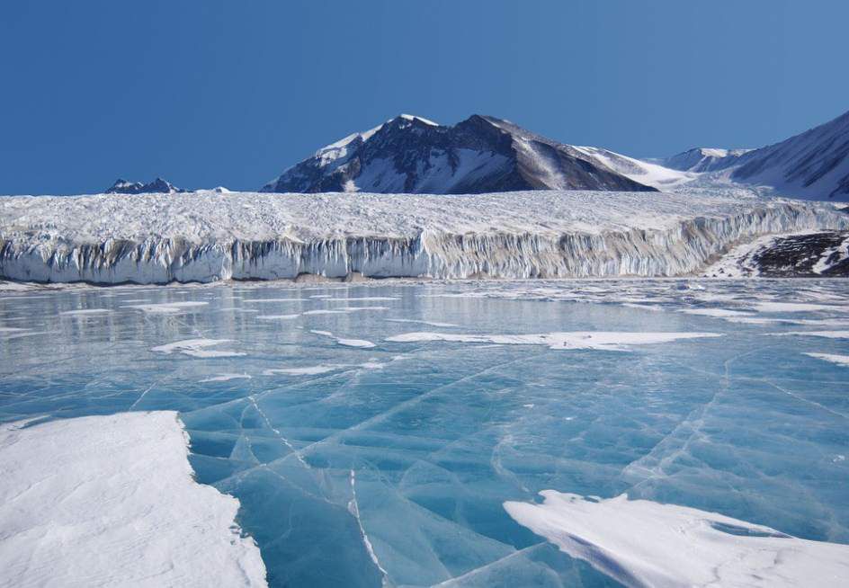 La Argentina y China firmaron un convenio de cooperación para la Antártida