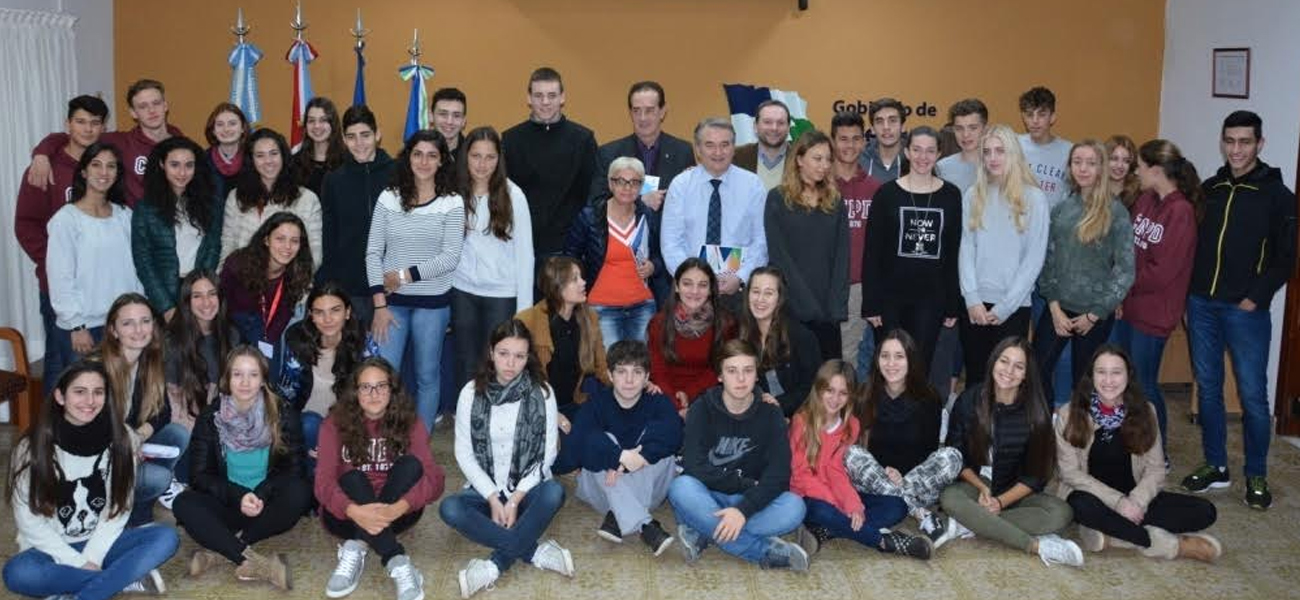 Avellaneda fortalece lazos para el desarrollo educativo y cultural