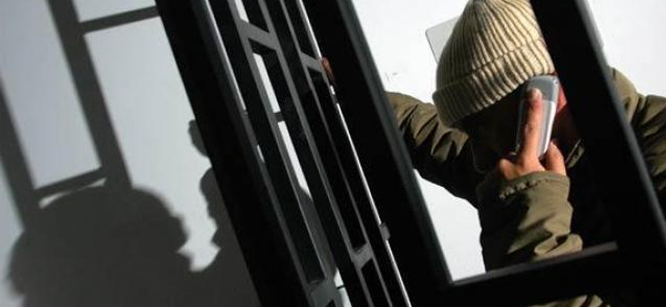 Insólito: los presos santafesinos podrán tener celulares y piletas