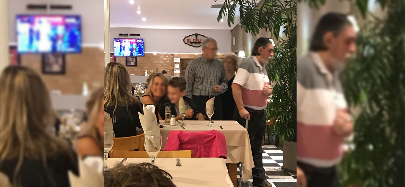 Ex concejal dijo que comenzaba la huelga de hambre y lo escracharon en un comedor