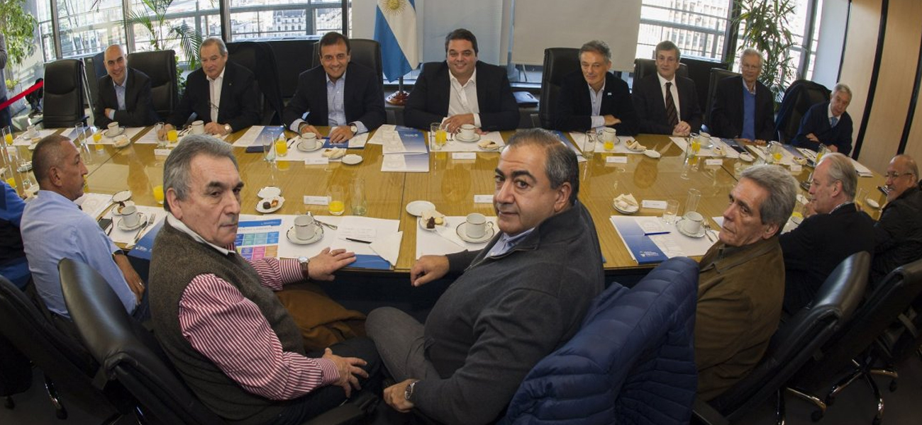 El Gobierno logró el aval de la CGT para avanzar con la flexibilización laboral