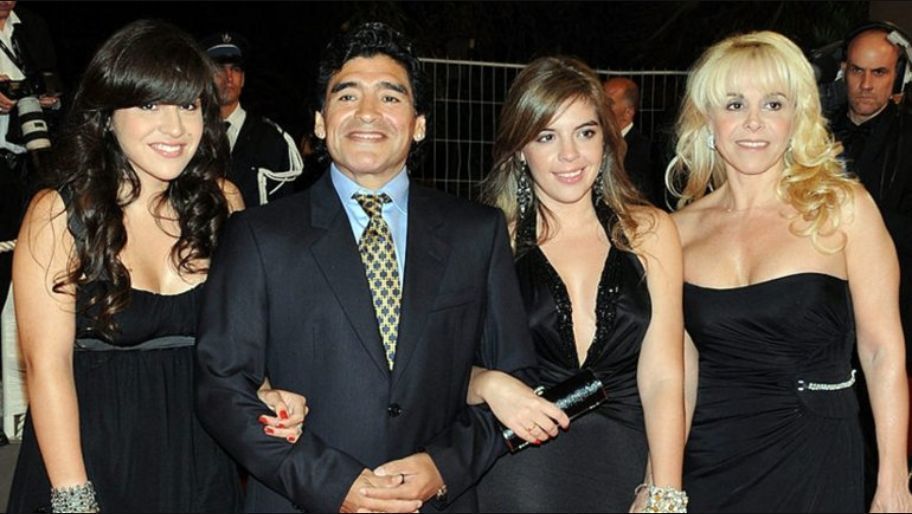 ¿Maradona tiene otra hija?