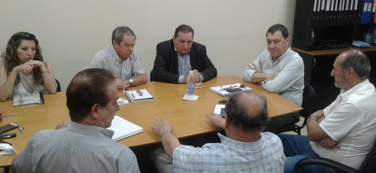 Buscan garantizar el trabajo de los despedidos del ingenio de Las Toscas