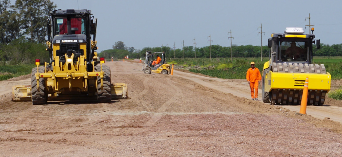 La provincia avanza en la pavimentación del acceso a La Sarita