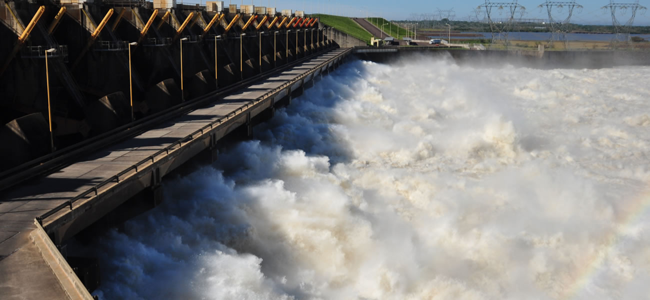 Lluvias en Brasil preocupan al litoral y Yaciretá