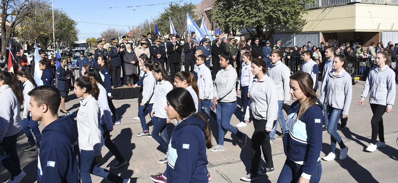 Avellaneda realizará su tradicional desfile cívico militar