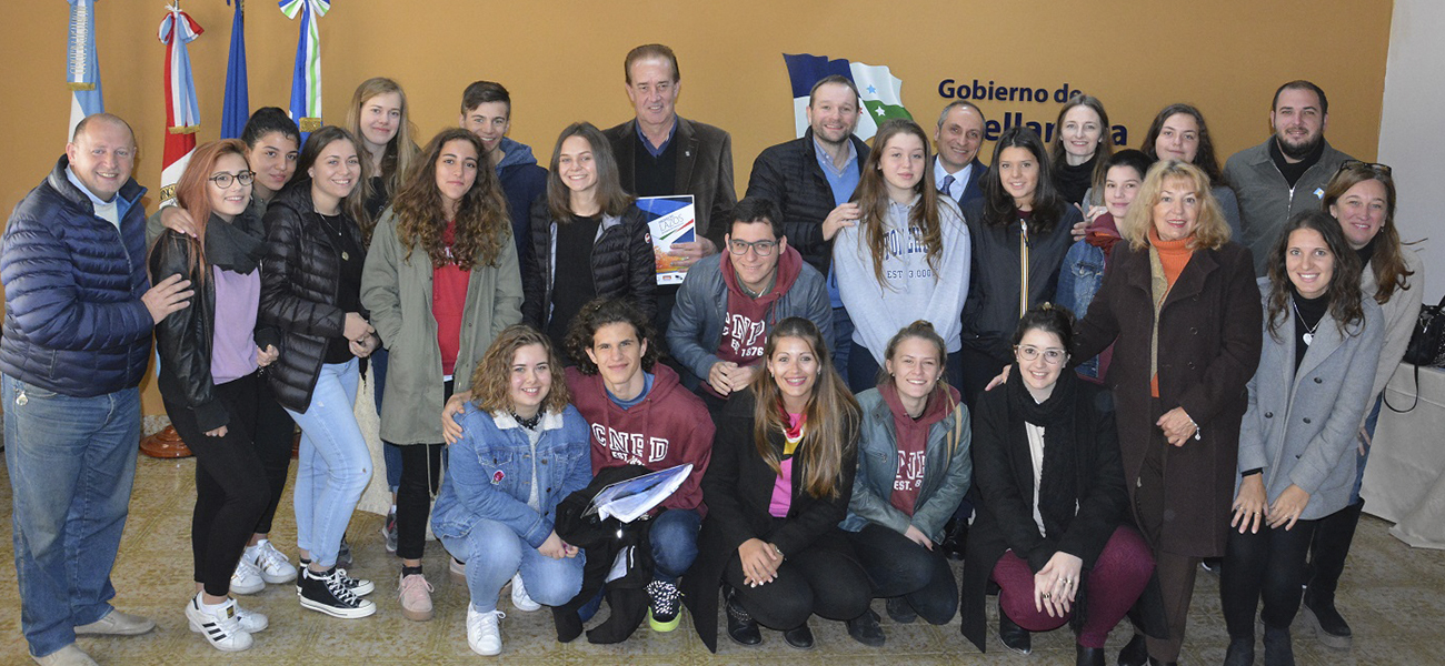 Avellaneda fortalece lazos para el desarrollo educativo y cultural