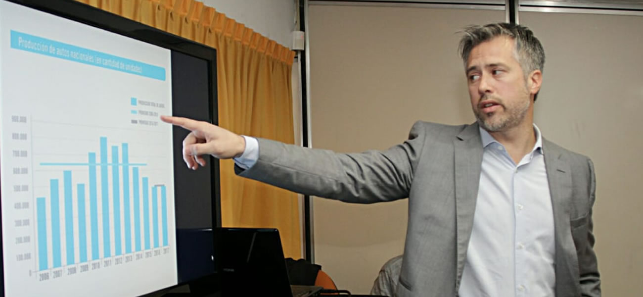 “Macri está destruyendo las industrias santafesinas”