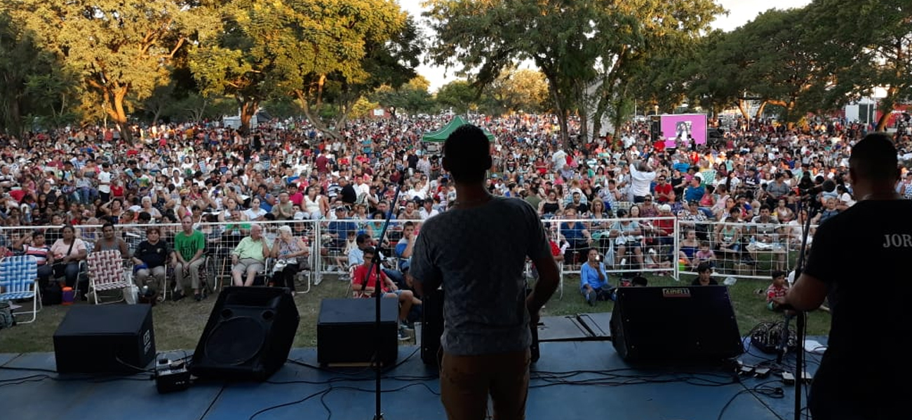 Exitoso festival solidario por Yazmin Ausburguer