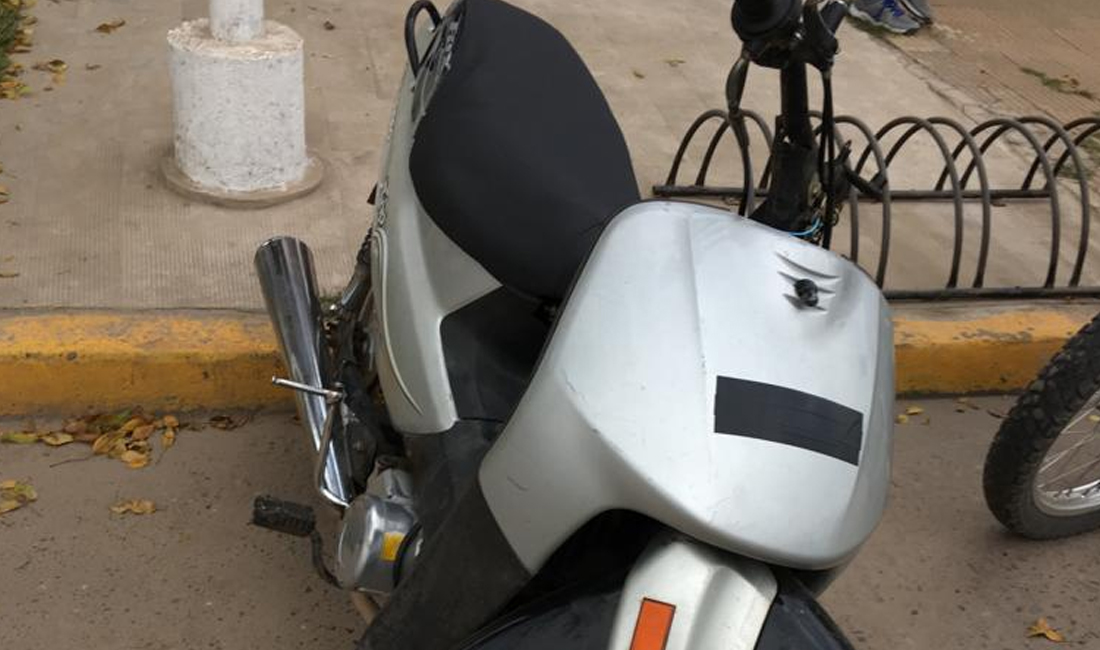 Secuestran moto robada y detienen a su ocupante