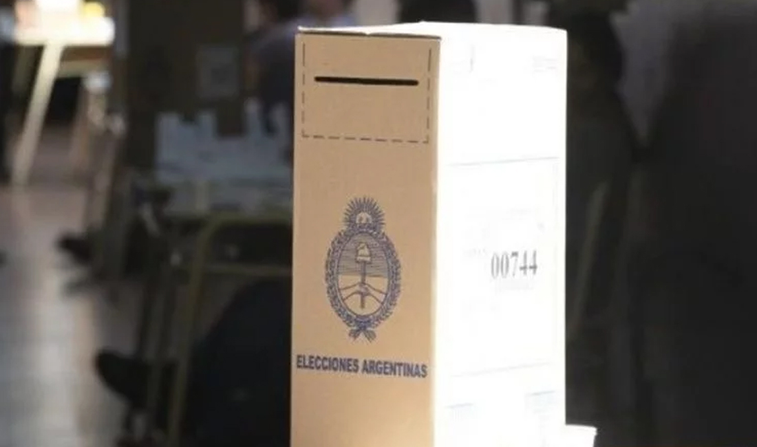 Las urnas ya están en las escuelas de Reconquista