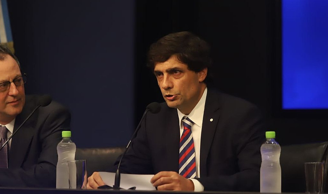 Gobierno extiende vencimiento de Letes, busca ampliar plazo de deuda y reestructurar acuerdo con el FMI