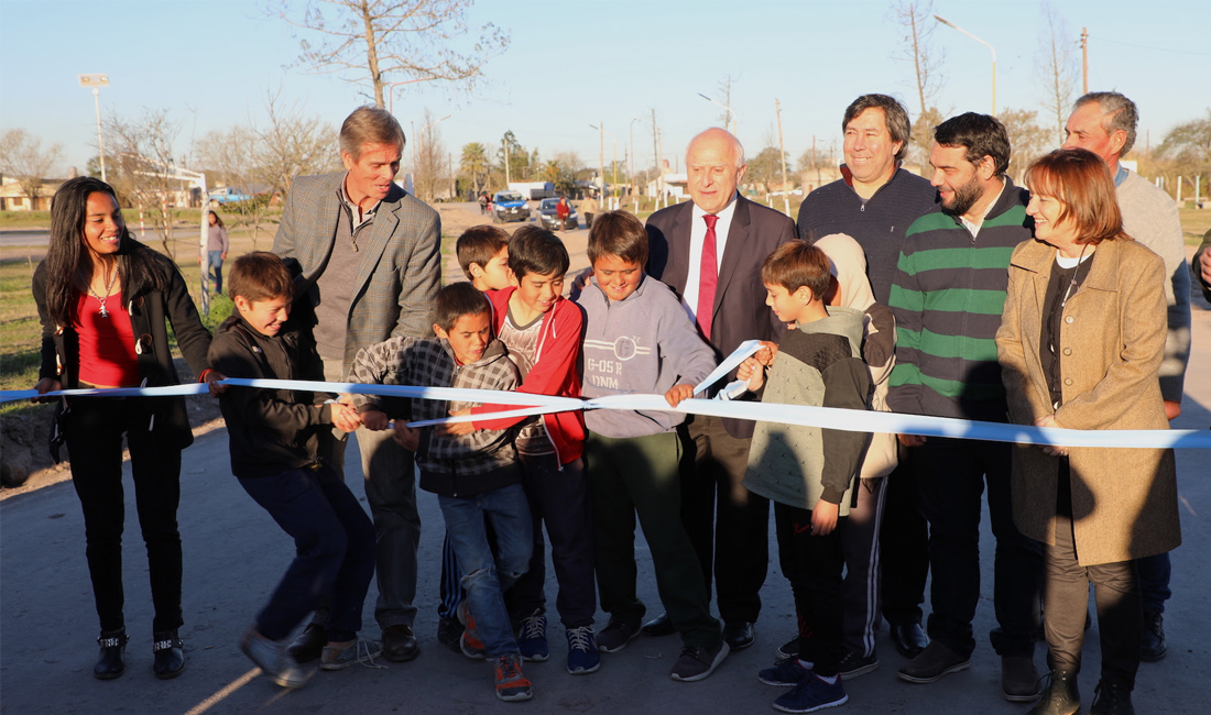 Lifschitz inauguró el nuevo acceso a la localidad de Intiyaco