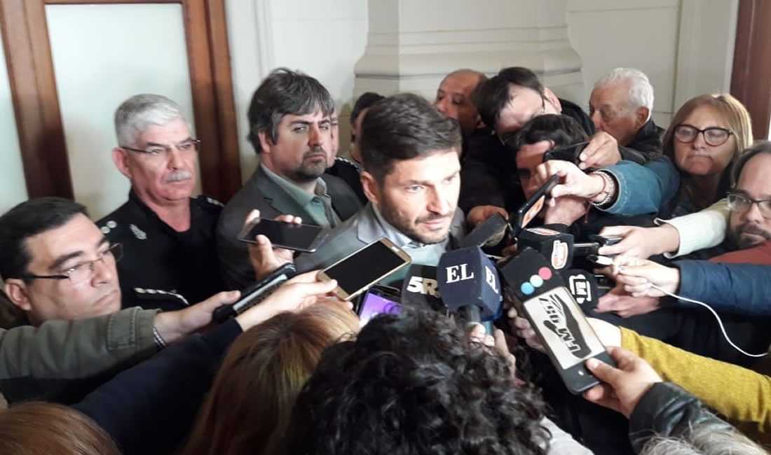 Para el ex ministro Pullaro, el gobernador puso un doble comando en Seguridad