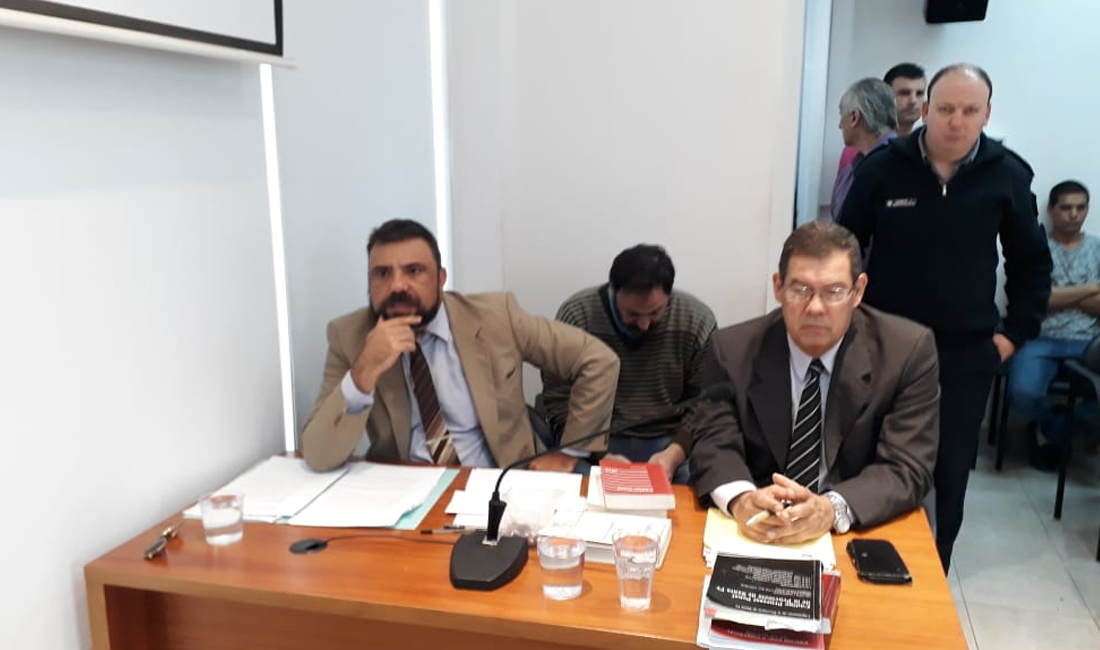 El vendedor de autos Mauro Marega quedó en libertad porque el fiscal no modificó el texto criticado por la jueza