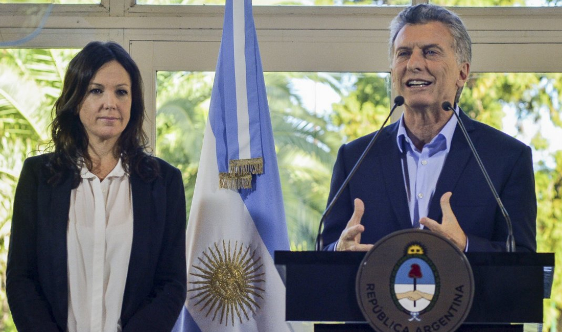 Con críticas a la resolución de Rubinstein, Macri, Stanley y Marcos Peña derogaron el nuevo protocolo para el aborto legal