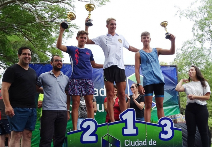 Ganadores del Triatlón realizado en Reconquista por el Campeonato Argentino 2020