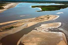 La provincia presentó un informe sobre el nivel del río paraná y el impacto en la actividad pesquera