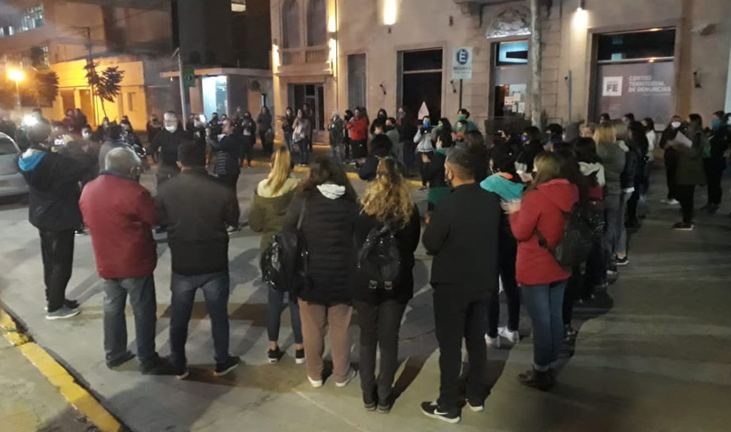 Importante manifestación de organizaciones feministas
