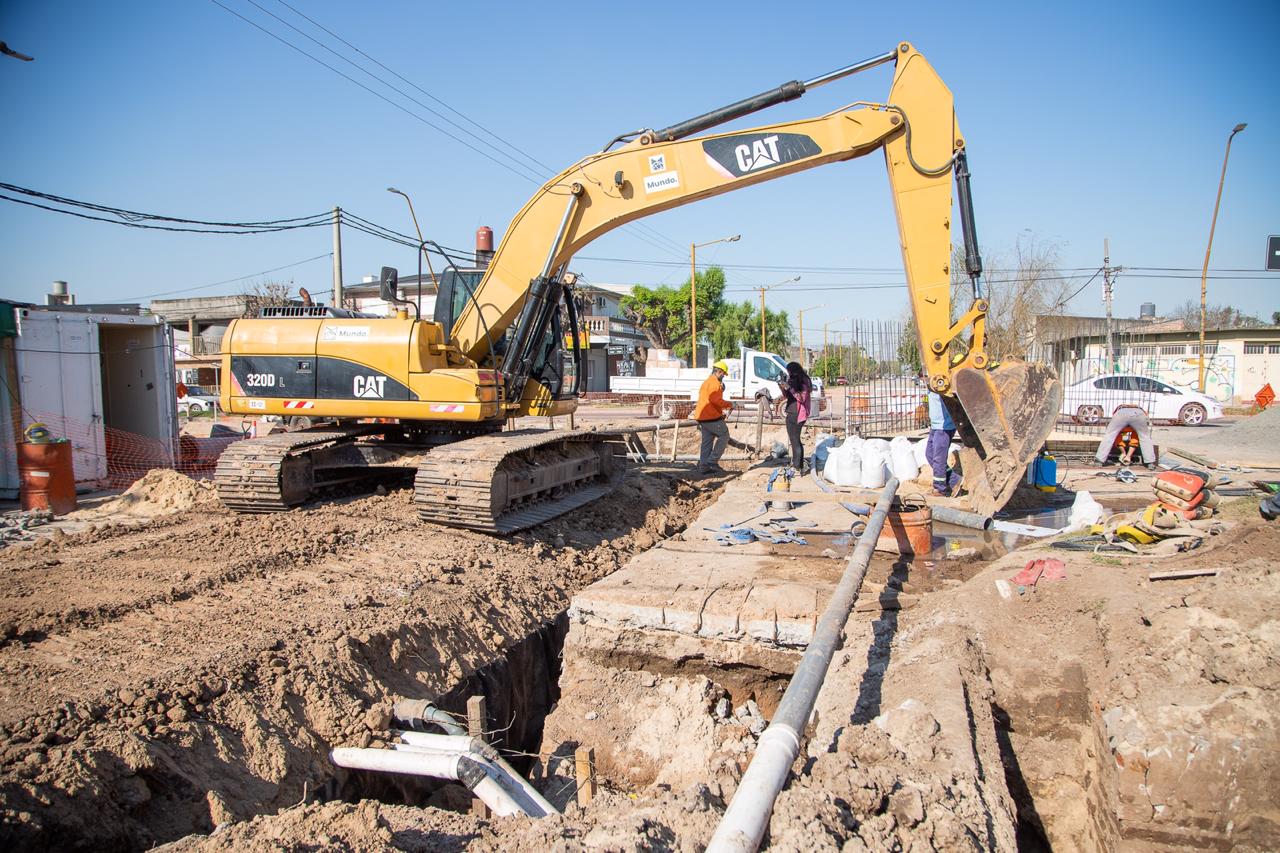 La provincia encara obras de saneamiento que beneficiarán a más de 150.000 vecinos