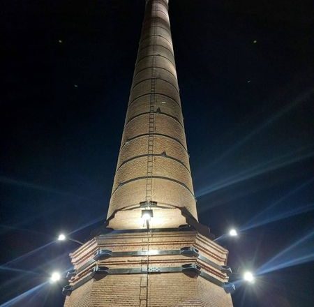 Villa Ana inauguró la chimenea restaurada de la ex fábrica «La Forestal»