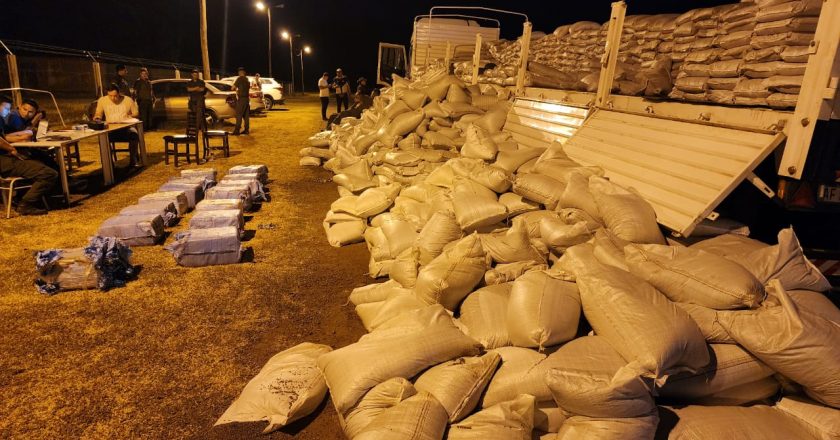 Encontraron más de 420 kg. de cocaína en una carga de porotos. Hay un santiagueño detenido