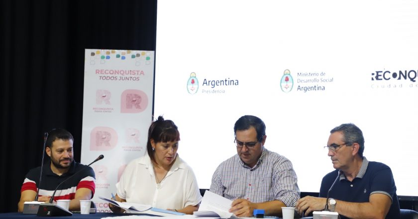 Importante avance en obras en Reconquista: hubo apertura de sobres y firma de un nuevo convenio