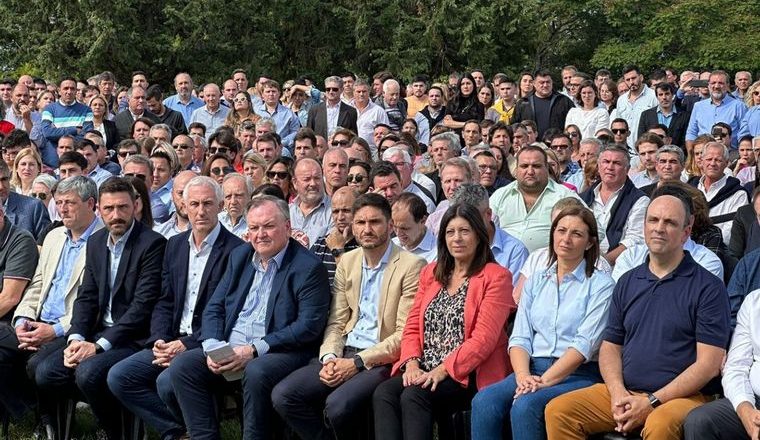Se conformó oficialmente el frente «Unidos para cambiar Santa Fe»