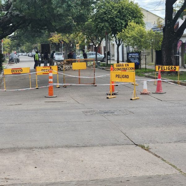 Avanza el Programa de bacheo en calle 25 de Mayo, entre Freyre y Brown